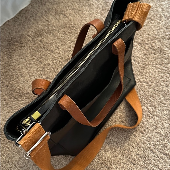 Madewell The Zip-Top Medium Transport Tote - Picture 4 of 14